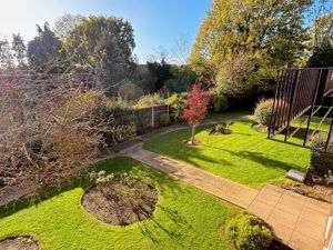 Photo 6- click for photo gallery